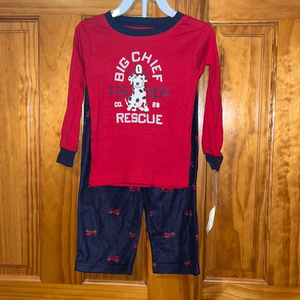 Carter’s 2pc Boy’s Pajamas Set 2T